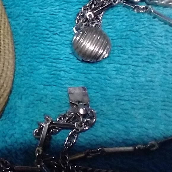 Elegant Long Silver Multi Layer Chain Necklace decorative accents vintage - Picture 3 of 7